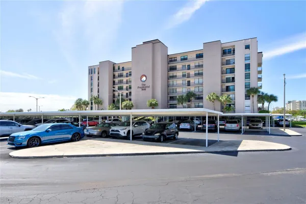 Property Slideshow image 2 of 50 | 7600 sun island dr ph 804, South Pasadena, FL, 33707