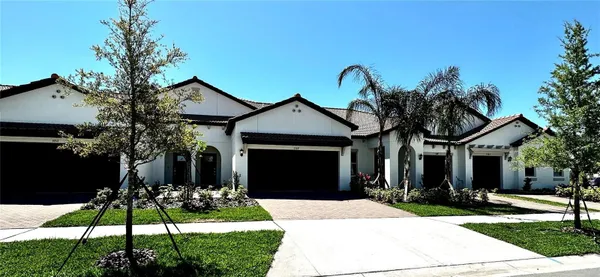 Property Slideshow image 2 of 57 | 5309 kelper hook ct, Wimauma, FL, 33598