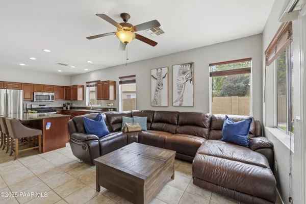 Property Slideshow image 3 of 39 | 7904 n paradise canyon ln, Prescott Valley, AZ, 86315