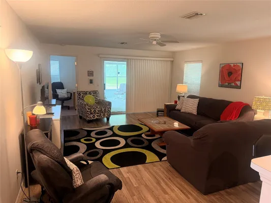 Property Slideshow image 2 of 28 | 6157 w cannondale dr, Crystal River, FL, 34429