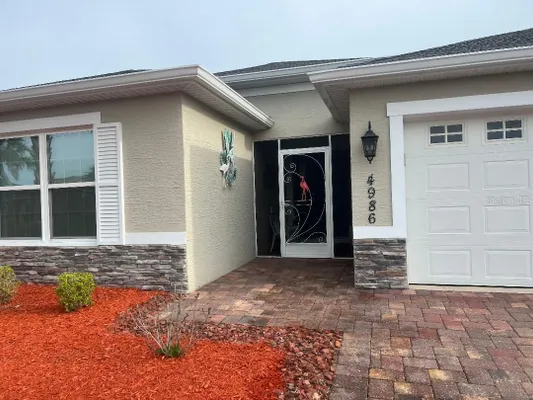 Property Slideshow image 2 of 31 | 4986 belted kingfisher dr, Oxford, FL, 34484