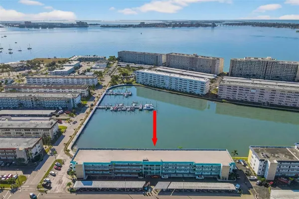 Property Slideshow image 3 of 41 | 5940 30th ave 203, Gulfport, FL, 33707