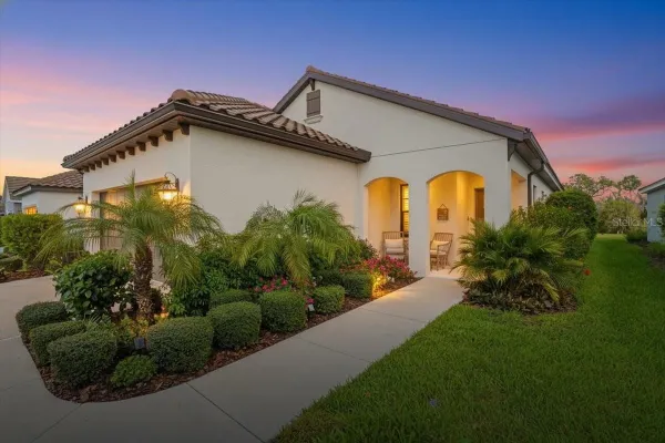 Property Slideshow image 3 of 62 | 3511 azurite way, Bradenton, FL, 34211