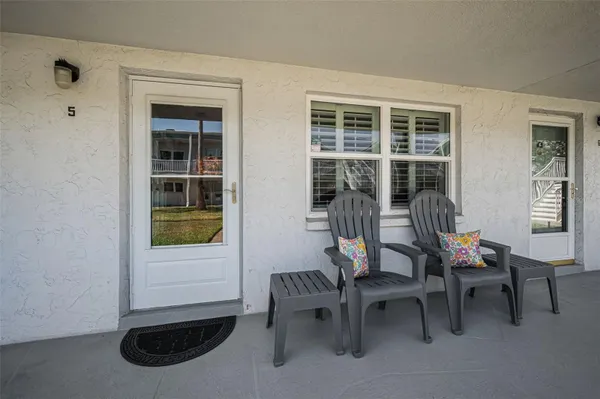 Property Slideshow image 3 of 53 | 5216 81st st 5, St Petersburg, FL, 33709