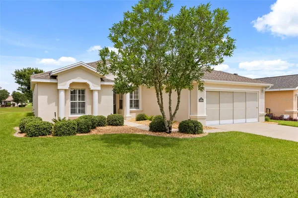Property Slideshow image 2 of 58 | 15854 sw 13th cir, Ocala, FL, 34473