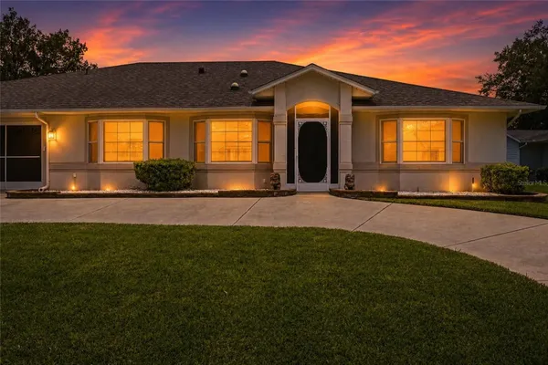 Property Slideshow image 2 of 61 | 27202 racquet cir, Leesburg, FL, 34748