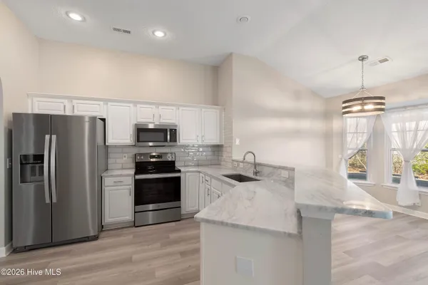 Property Slideshow image 2 of 46 | 693 privit ct, Calabash, NC, 28467