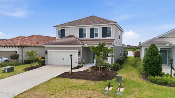Property Slideshow image 2 of 89 | 12708 aquamarine ave, Bradenton, FL, 34211