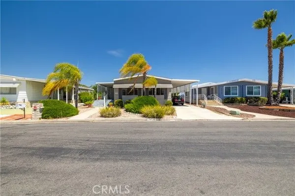 Property Slideshow image 2 of 30 | 38230 calle arrebol, Murrieta, CA, 92563