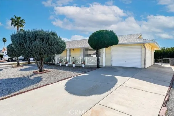 Property Slideshow image 2 of 30 | 29701 thornhill dr, Menifee, CA, 92586