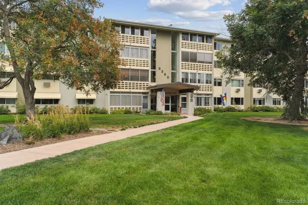Property Slideshow image 3 of 27 | 9360 e center ave 11c, Denver, CO, 80247