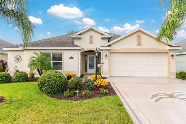 Property Slideshow image 2 of 80 | 825 ulelah st, The Villages, FL, 32163