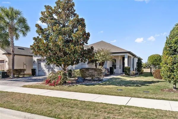 Property Slideshow image 2 of 63 | 2639 stargrass cir, Clermont, FL, 34715