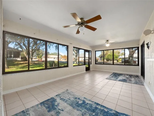 Property Slideshow image 2 of 35 | 21821 king john st, Leesburg, FL, 34748