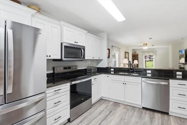 Property Slideshow image 3 of 55 | 1912 n havershall pt, Crystal River, FL, 34429
