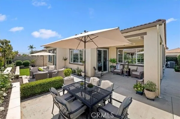 Property Slideshow image 2 of 56 | 4719 s moneta privado, Ontario, CA, 91761