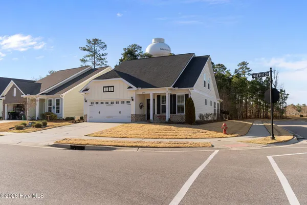 Property Slideshow image 2 of 70 | 5737 park w cir, Leland, NC, 28451