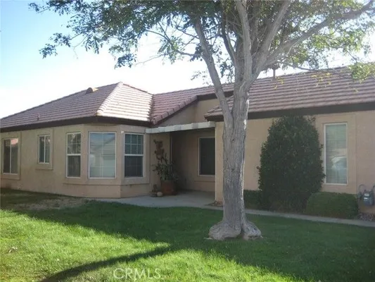 Property Slideshow image 2 of 41 | 19058 pamela ln, Apple Valley, CA, 92308