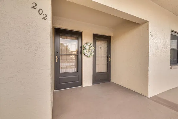 Property Slideshow image 3 of 32 | 8198 terrace garden dr n unit 202, St Petersburg, FL, 33709