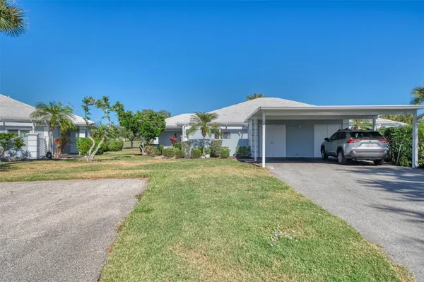 Property Slideshow image 2 of 65 | 461 wexford cir 91, Venice, FL, 34293