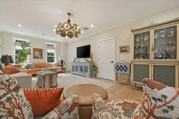 Property Slideshow image 3 of 30 | 15103 aspenwood dr, Oyster Bay, NY, 11803