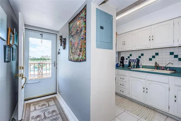 Property Slideshow image 3 of 66 | 1 boca ciega point blvd apt 314, Saint Petersburg, FL, 33708
