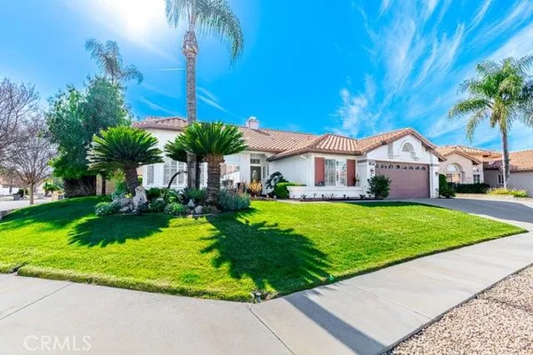 Property Slideshow image 2 of 32 | 1877 cashew tree st, Hemet, CA, 92545