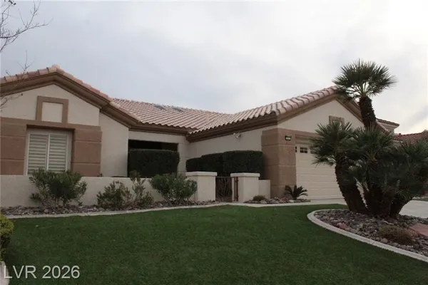 Property Slideshow image 2 of 48 | 9501 villa ridge dr, Las Vegas, NV, 89134