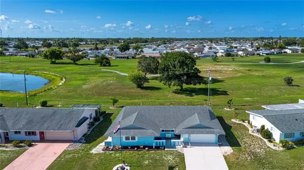 Property Slideshow image 3 of 59 | 624 la jolla ave, Sun City Center, FL, 33573