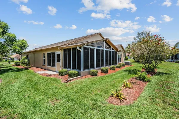 Property Slideshow image 2 of 36 | 11709 spindrift loop, Hudson, FL, 34667