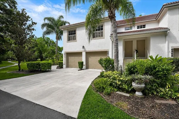 Property Slideshow image 2 of 48 | 6870 fairview ter, Bradenton, FL, 34203