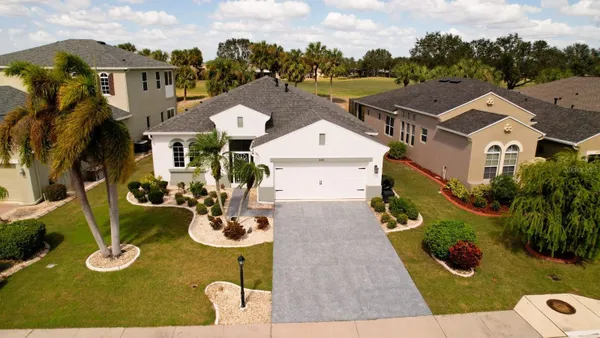 Property Slideshow image 2 of 48 | 443 noble faire dr, Sun City Center, FL, 33573