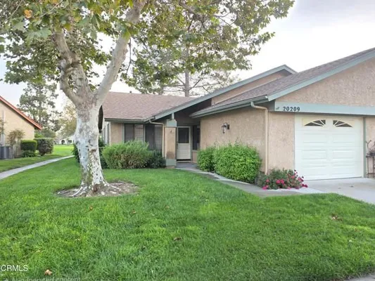 Property Slideshow image 3 of 53 | 20209 village 20 20, Camarillo, CA, 93012