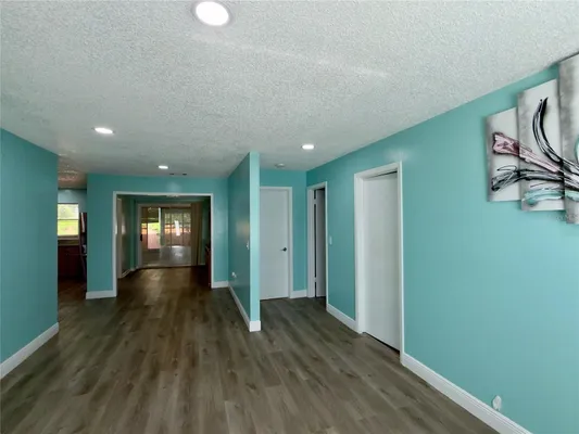 Property Slideshow image 2 of 27 | 9805 lily st 9805, Pinellas Park, FL, 33782