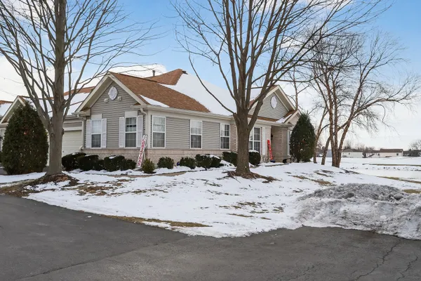 Property Slideshow image 2 of 44 | 21521 w juniper ct, Plainfield, IL, 60544
