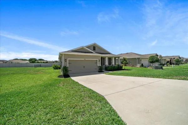 Property Slideshow image 2 of 44 | 8870 sw 62nd ave, Ocala, FL, 34476