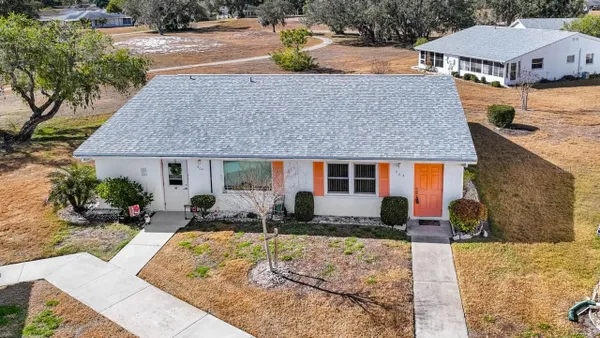 Property Slideshow image 2 of 64 | 1902 andover st 203, Sun City Center, FL, 33573