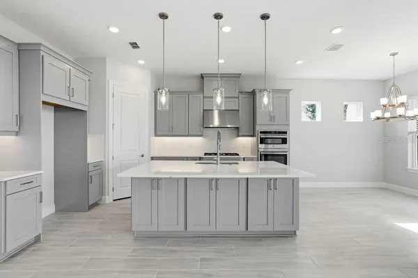 Property Slideshow image 3 of 56 | 13705 iona ave, Palmetto, FL, 34221