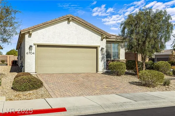 Property Slideshow image 2 of 58 | 6704 millbury st, North Las Vegas, NV, 89086