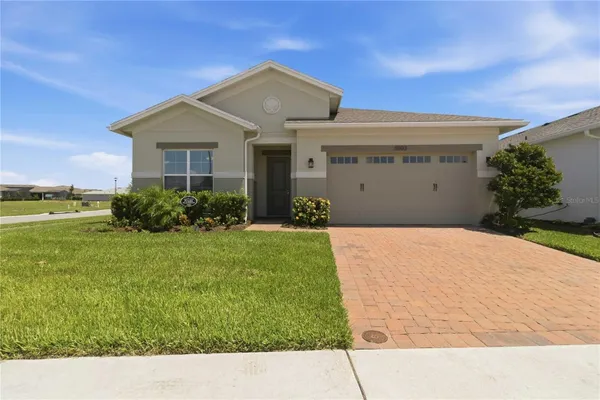 Property Slideshow image 2 of 53 | 5003 dancy ln, St Cloud, FL, 34772