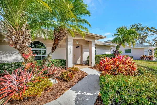 Property Slideshow image 3 of 61 | 6183 misty oaks dr, Sarasota, FL, 34243