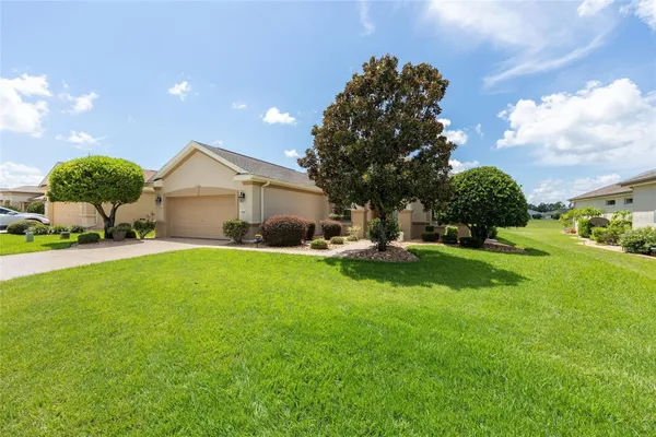 Property Slideshow image 3 of 72 | 8924 se 118th ln, Summerfield, FL, 34491