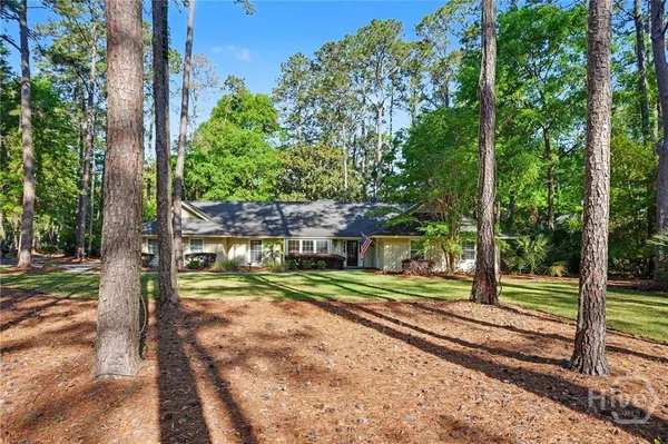 Property Slideshow image 2 of 33 | 1 holemark ln, Savannah, GA, 31411