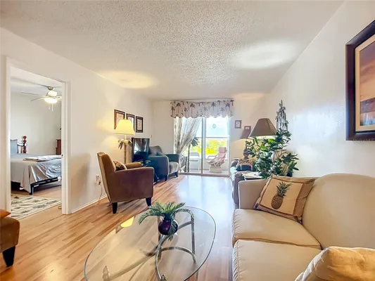 Property Slideshow image 3 of 33 | 3785 lake bayshore dr # h-405, Bradenton, FL, 34205