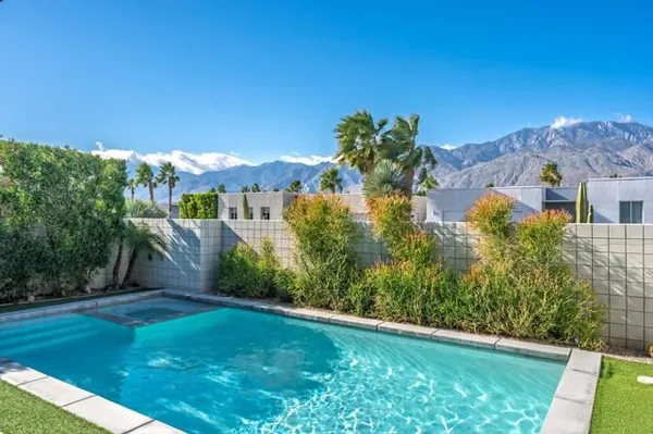 Property Slideshow image 3 of 44 | 638 dominion way, Palm Springs, CA, 92262