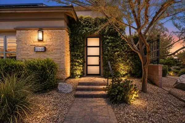 Property Slideshow image 3 of 57 | 82886 pembroke ln, Indio, CA, 92201