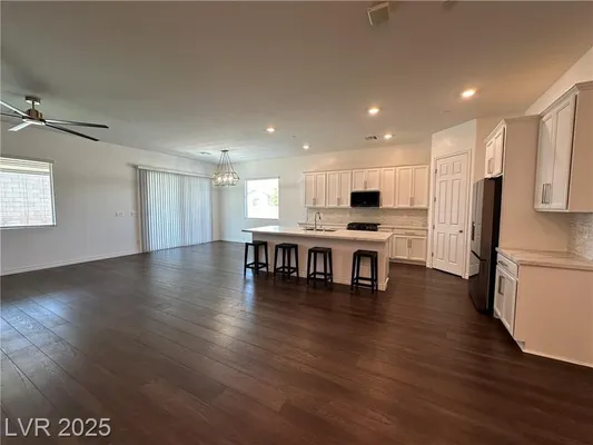 Property Slideshow image 3 of 32 | 461 arches park ave, Henderson, NV, 89011