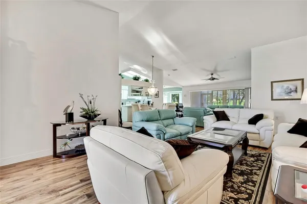 Property Slideshow image 3 of 38 | 7418 baywood forest cir, Spring Hill, FL, 34606