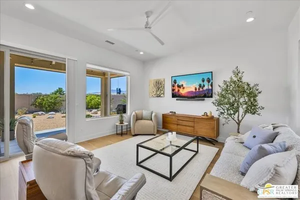 Property Slideshow image 2 of 37 | 94 claret, Rancho Mirage, CA, 92270
