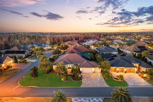 Property Slideshow image 2 of 75 | 849 oakwood st, The Villages, FL, 32163